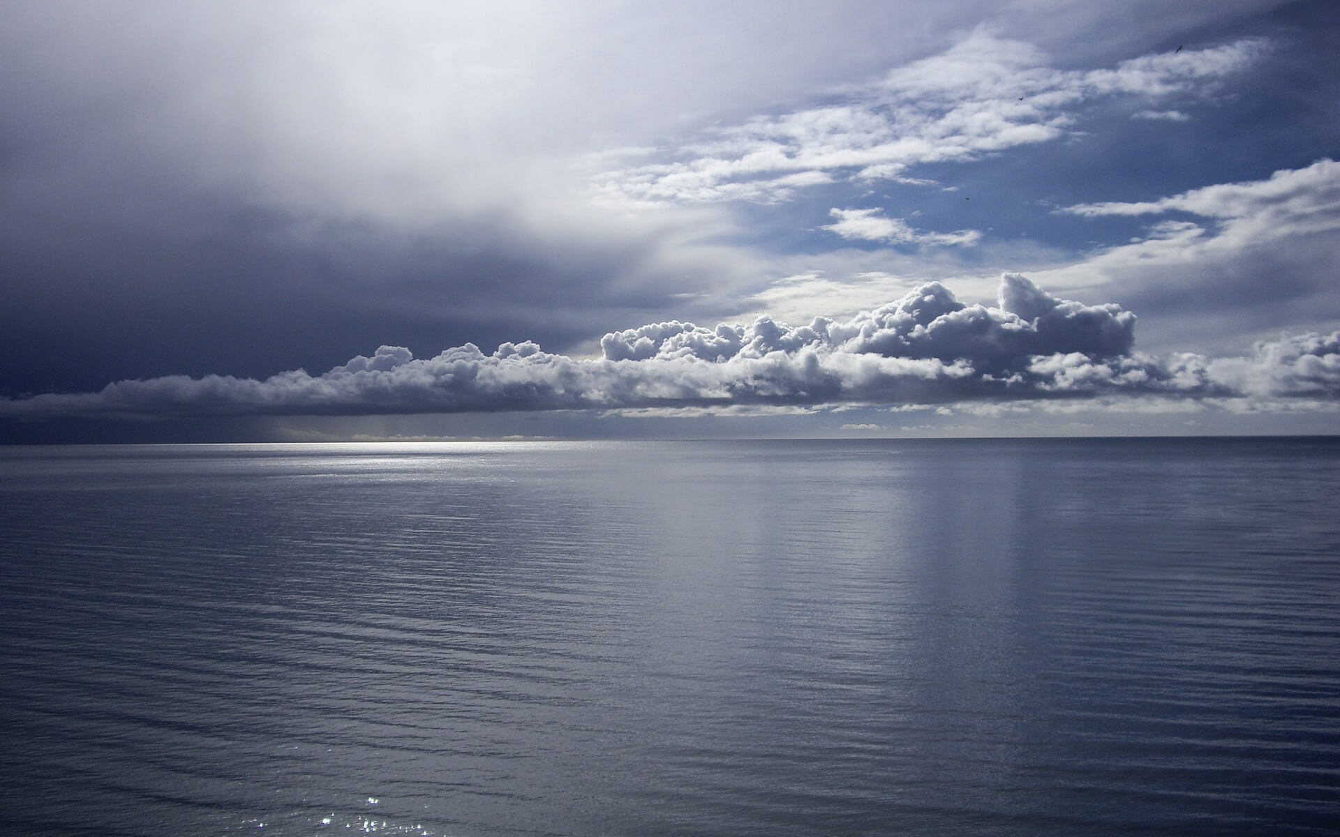 mar y nubes
