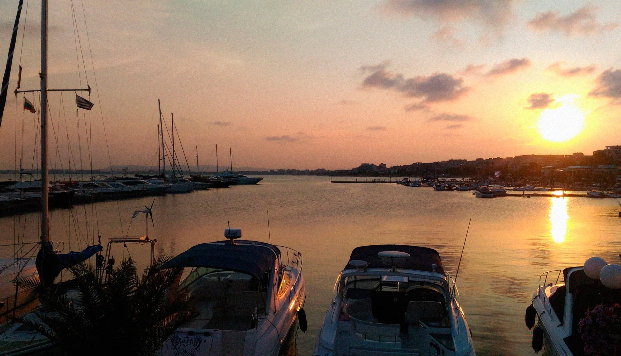 Tecnologias para lograr Cero Emisiones de Embarcaciones Costeras