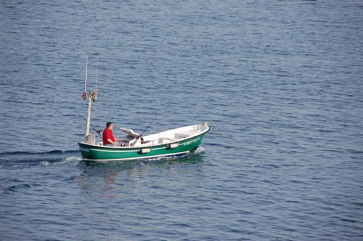 esde AZTI compartimos esta encuesta dirigida las personas que practican la pesca marítima recreativa en Espanaa